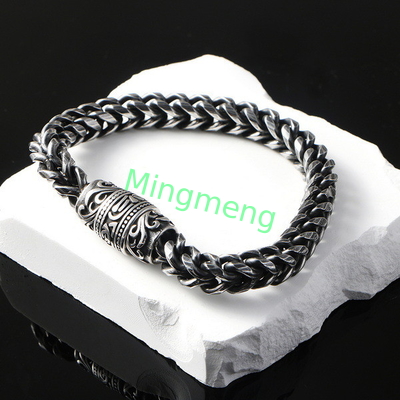 Stainless steel men's bracelet with retro patterned surface cast magnetic buckle design, trendy accessory