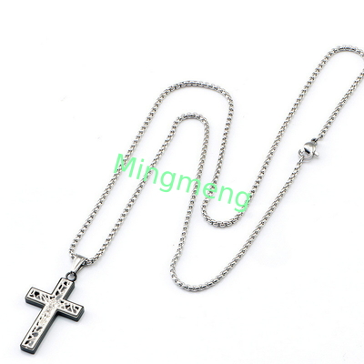 New hollowed out cross men's necklace, fashionable, simple and exquisite accessories wholesale