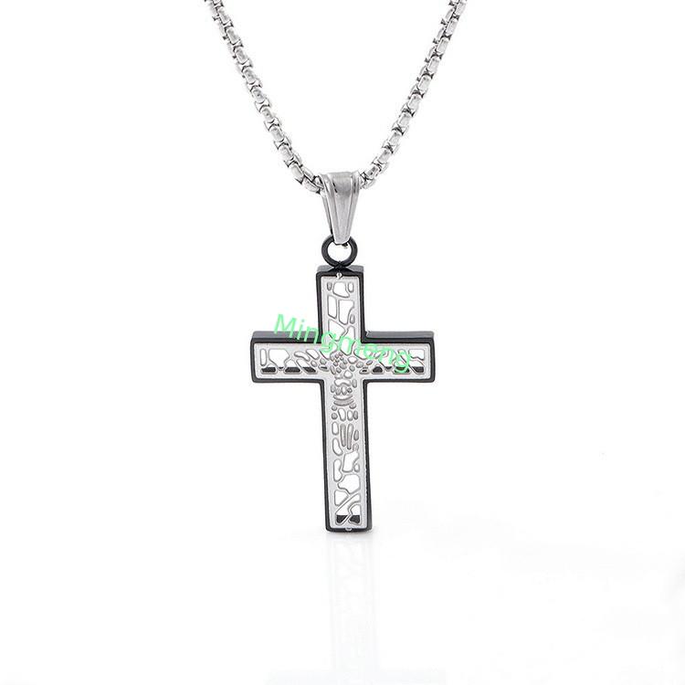 New hollowed out cross men's necklace, fashionable, simple and exquisite accessories wholesale